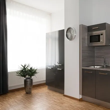 Image 5 - Brunnenstraße 184, 10119 Berlin, Germany - Apartment for rent