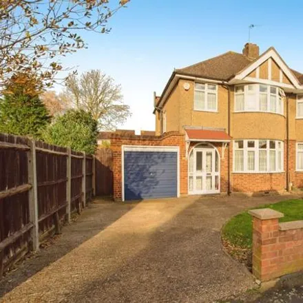Buy this 3 bed duplex on Kenilworth Drive in Rickmansworth, WD3 3NW