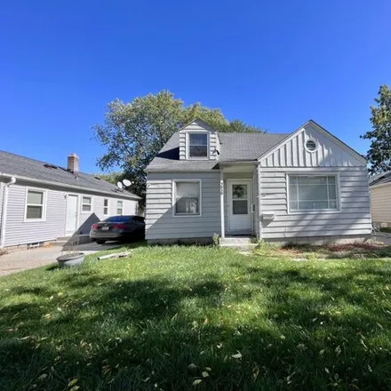 Buy this 3 bed house on 5030 North 56th Street in Milwaukee, WI 53218