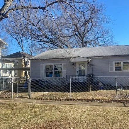 Image 5 - 704 South 15th Street, Winway, Parsons, KS 67357, USA - House for sale
