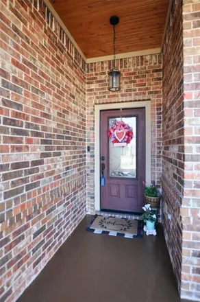 Image 3 - 2106 Sagewood Drive, Weatherford, TX 76087, USA - House for sale