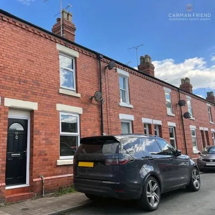 Buy this 2 bed townhouse on Cherry Road in Chester, CH3 5DU