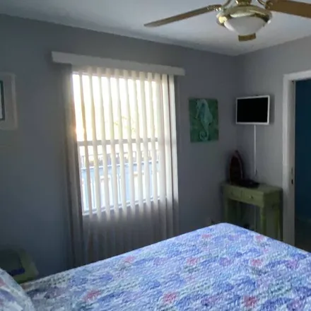 Rent this 1 bed condo on Steinhatchee in FL, 32359