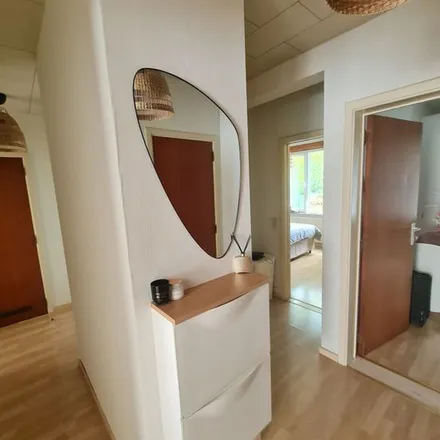 Rent this 1 bed apartment on Sint-Pieterskerk in Rink, 1600 Sint-Pieters-Leeuw
