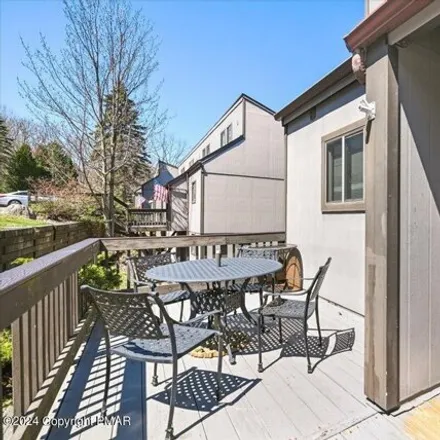 Image 3 - 123 Cross Country Ln, Tannersville, Pennsylvania, 18372 - Townhouse for sale