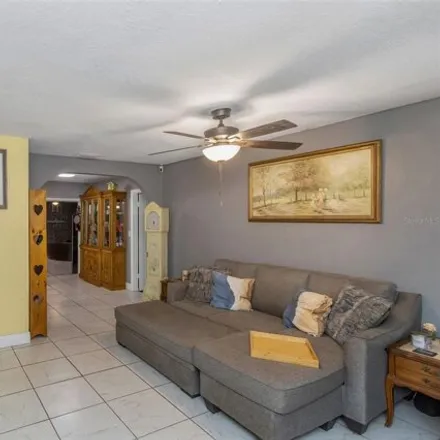 Image 4 - 8526 Tidewater Trail, Clair-Mel City, Hillsborough County, FL 33619, USA - House for sale