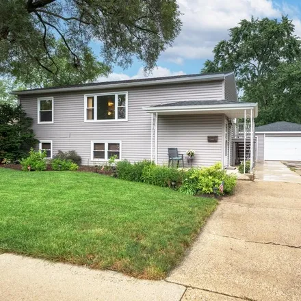 Buy this 3 bed house on 14641 Green Street in Orland Park, IL 60462