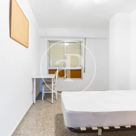Image 3 - Carrer de Reus, 46009 Valencia, Spain - Apartment for rent