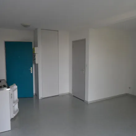 Rent this 1 bed apartment on Clé d'Ut in 34 Place Léonard de Vinci, 10430 Rosières-près-Troyes