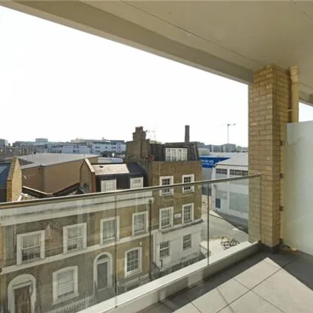 Image 1 - Eagle House, 30 Eagle Wharf Road, De Beauvoir Town, London, N1 7EH, United Kingdom - Room for rent