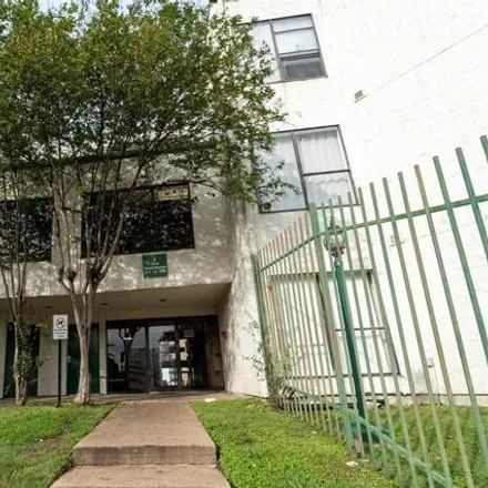 Buy this 2 bed condo on 2898 South Bartell Drive in Houston, TX 77054