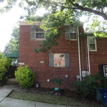 Rent this 3 bed townhouse on 2937 Hickory Street in Alexandria, VA 22305