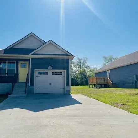 Buy this 3 bed house on 138 Alabama Avenue in Oak Grove, Christian County