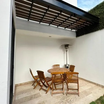 Rent this 3 bed house on Calle de la Mancha in Colonia Lomas del Tecnológico, 78215 San Luis Potosí City