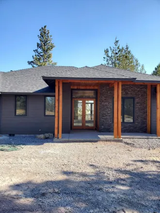 Buy this 3 bed house on 979 Bailey Mountain Road in Klamath Falls, OR 97601