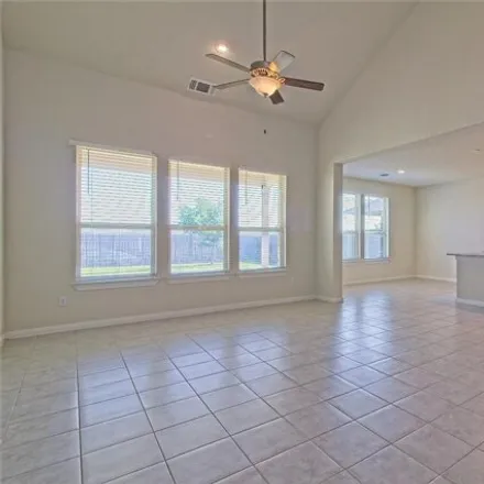 Image 6 - 5610 Wolf Pack Drive, Pflugerville, TX 78660, USA - House for rent