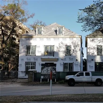 Image 5 - 16 Wentworth Square Ave, Houston, Texas, 77027 - House for sale