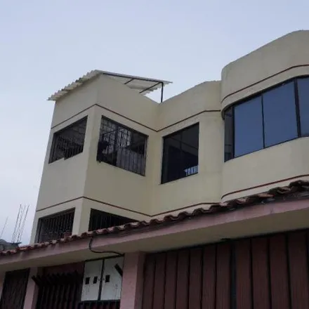 Buy this 6 bed house on Oe12C in 170140, Quito