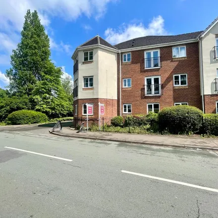 Rent this 2 bed apartment on The Avenue in Darlaston, WS10 8NZ