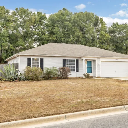 Buy this 3 bed house on 209 Cabana Way in Crestview, FL 32536