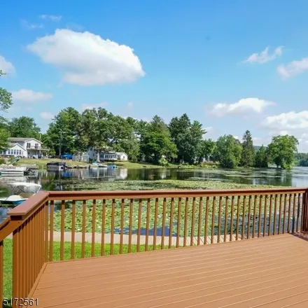 Image 3 - Lake Lackawanna Golf Course, 131 Lake Drive, Stanhope, Sussex County, NJ 07874, USA - House for sale