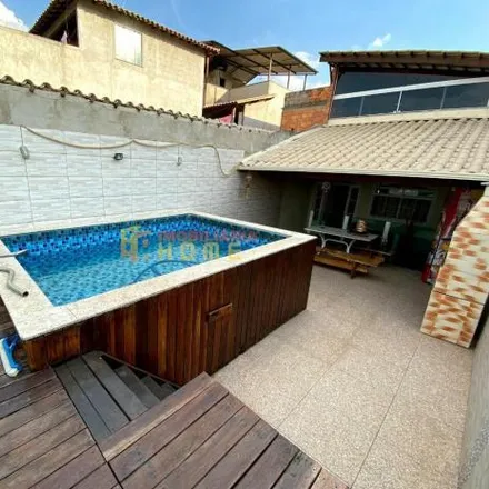 Buy this 2 bed house on Rua Vinhático in Justinópolis, Ribeirão das Neves - MG