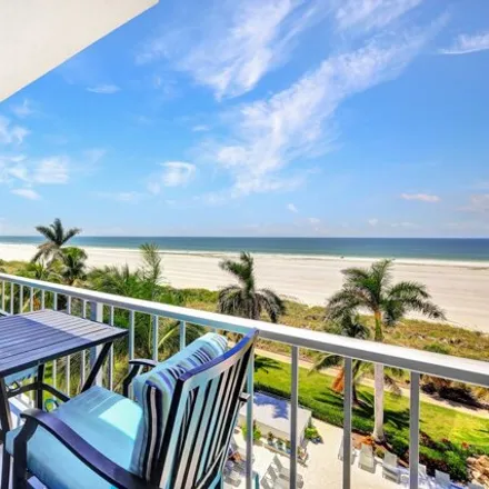Image 4 - Admiralty House, Seaview Court, Marco Island, FL 33937, USA - Condo for sale