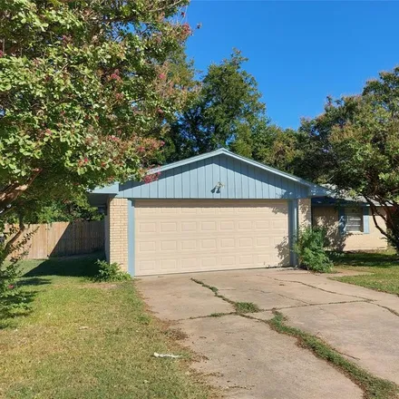 Buy this 3 bed house on 1234 River Oaks Circle in Lancaster, TX 75146