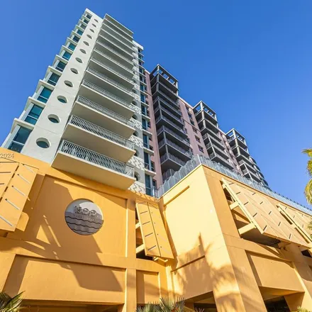 Image 9 - Royal Palm South Beach Miami, a Tribute Portfolio Resort 2, 15th Street, Miami Beach, FL 33139, USA - Apartment for rent
