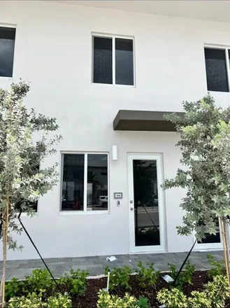 Rent this 3 bed townhouse on 10270 Northwest 66th Street in Doral, FL 33178