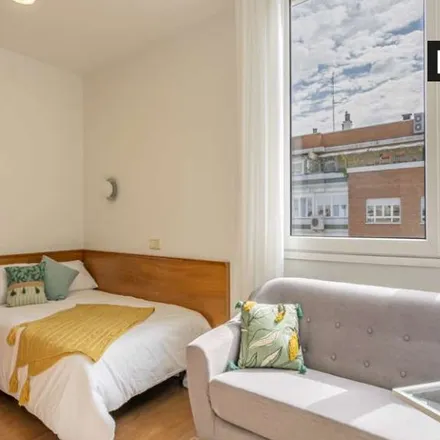 Rent this 12 bed room on Madrid in Calle de Berruguete, 7