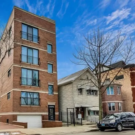 Buy this 3 bed condo on 1105 West Vernon Park Place in Chicago, IL 60607