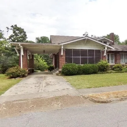 Buy this 3 bed house on 601 Phillips Street in Dyersburg, TN 38024