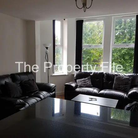 Rent this 3 bed apartment on Ewings in Anson Road, Victoria Park