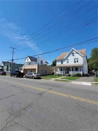 Image 3 - 202 Campbell Avenue, Savin Rock, West Haven, CT 06516, USA - Townhouse for sale