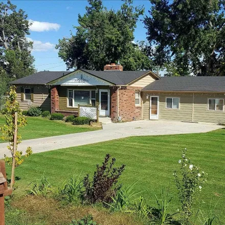Buy this 4 bed house on 3409 South Kimball Avenue in Caldwell, ID 83605