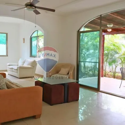 Buy this 3 bed house on Petopia in Avenida Álamos, 77506 Cancún