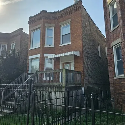 Image 3 - 5009 West Huron Street, Chicago, IL 60644, USA - House for sale