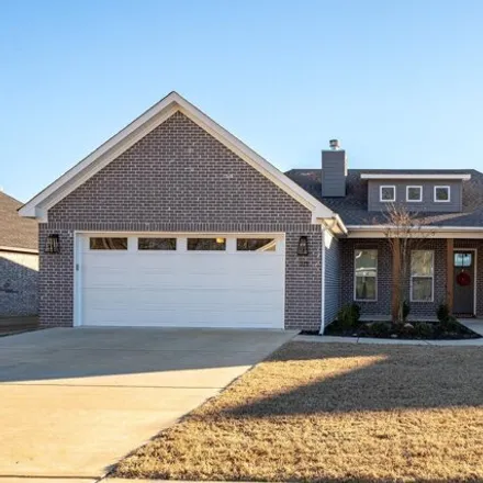 Buy this 4 bed house on 901 Creekside Cove in Bryant, AR 72022