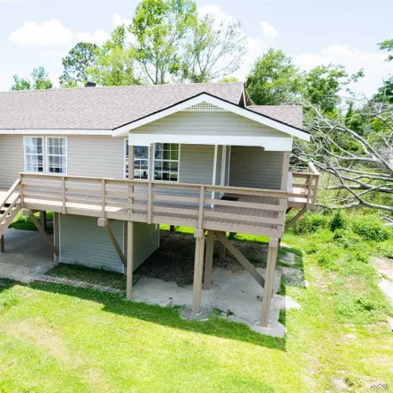 Buy this 3 bed house on 104 Avet Street in Dulac, LA 70353