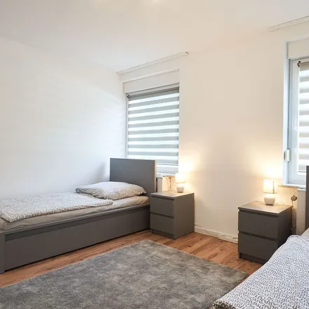 Rent this 4 bed apartment on Meineckestraße 4 in 40474 Dusseldorf, Germany