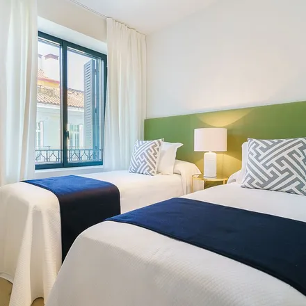 Image 5 - Banco Santander, Calle de Prim, 28004 Madrid, Spain - Apartment for rent