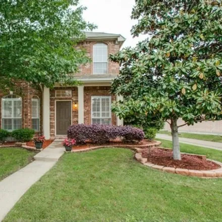 Rent this 3 bed house on 4511 Aspen Glen Road in Plano, TX 75024