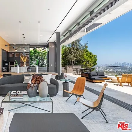 Image 7 - 8365 Sunset View Drive, Los Angeles, CA 90069, USA - House for sale