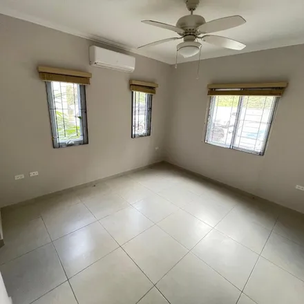 Image 2 - Earls Court, Barbican, Jamaica - Apartment for rent