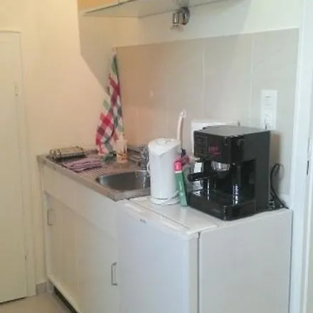 Rent this 2 bed apartment on Portlandstraße 30A in 30629 Hanover, Germany