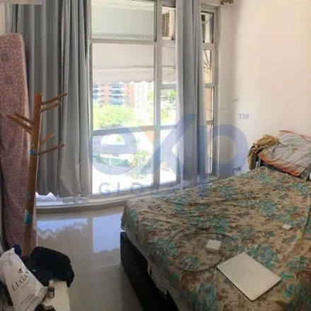 Buy this 2 bed apartment on Acesso ao Riviera Country Club in Barra da Tijuca, Rio de Janeiro - RJ