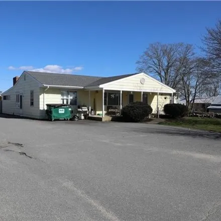 Buy this 3 bed house on Main Road in Tiverton, RI 02878