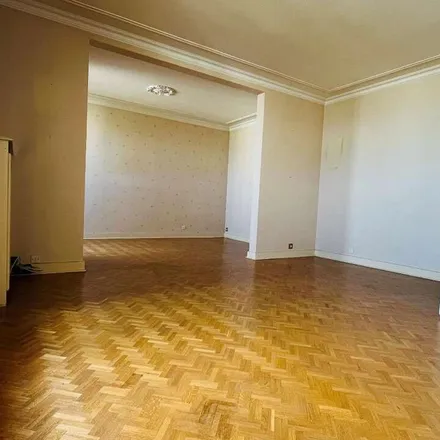 Rent this 3 bed apartment on 41 Avenue de la République in 37700 Saint-Pierre-des-Corps, France