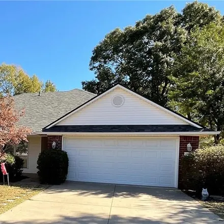 Buy this 4 bed house on 780 Eastern Hills Drive in Greenwood, AR 72936